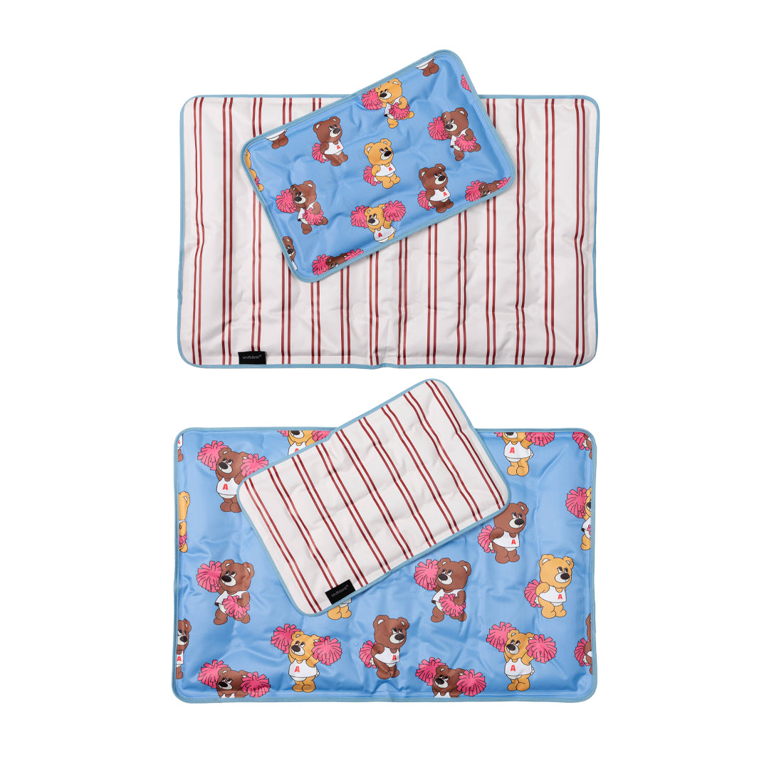 andblank Joy Bear Stripe Reversible Cool Mat